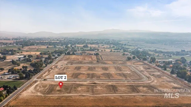 $799,900 | 2 Neil Road, Emmett, ID 83617