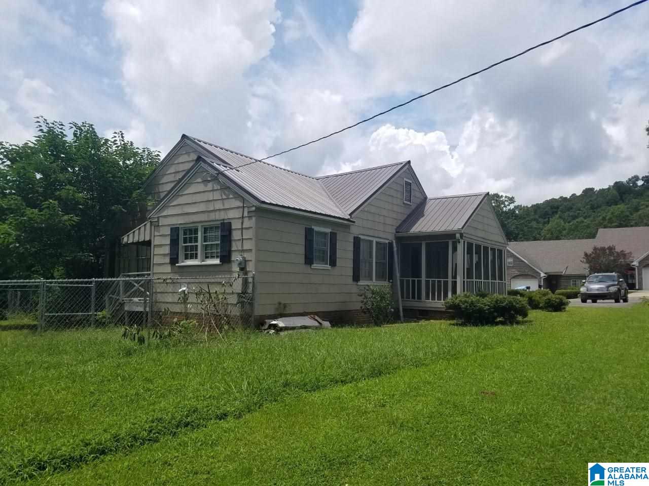 511 East 5th Avenue Oneonta, AL 35121 - Photo 9 of 10
