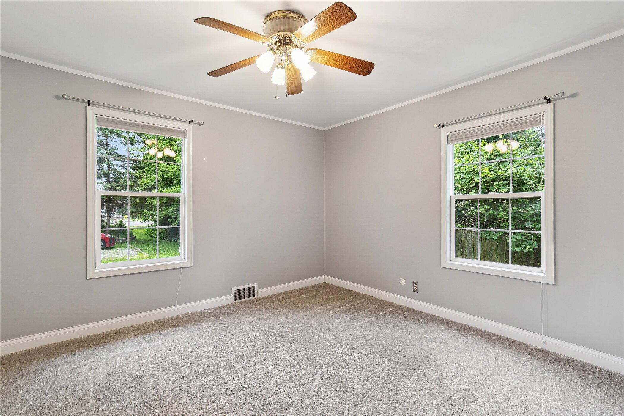 21845 Novi Road Northville, MI 48167 - Photo 12 of 22 18-21845-Novi-Rd-Northville-MI-48167-Win