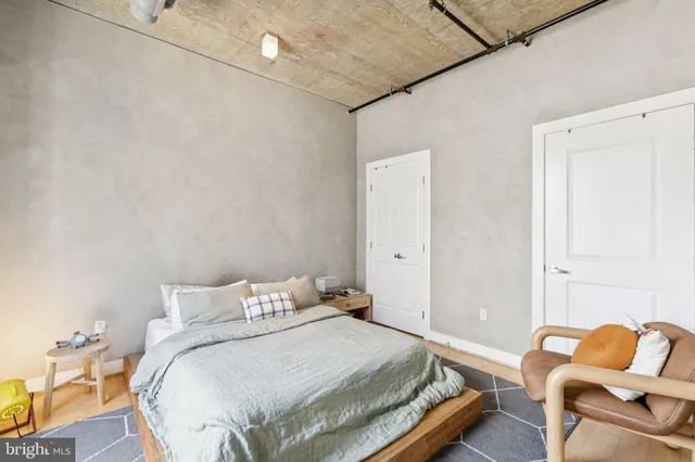 $2,355 | 301 Massachusetts Avenue Northwest, Unit 606, Washington, DC 20001