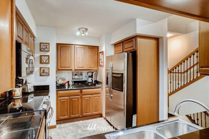 21624 9th Avenue Southeast, Unit D103 Bothell, WA 98021 - Photo 6 of 12