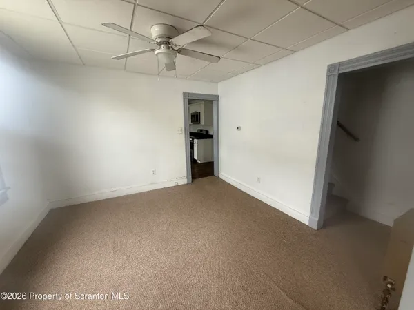 $1,375 | 516 4th Street, Dunmore, PA 18512