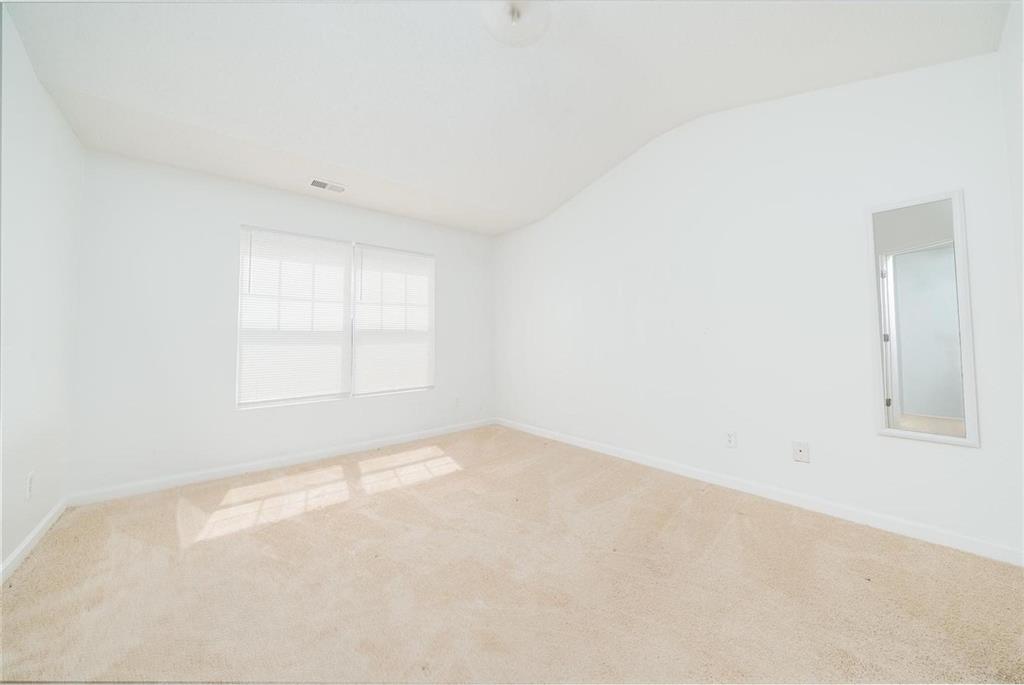 1758 Broad River Road Atlanta, GA 30349 - Photo 10 of 21