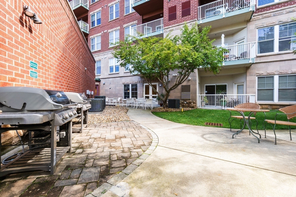 36 Village Road, Unit 712 Middleton, MA 01949 - Photo 36 of 39