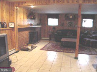 1196 Laurelwood Road Pottstown, PA 19465 - Photo 4 of 6 Gallery Image 4