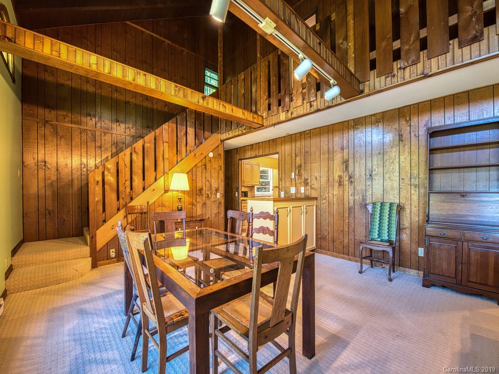 265 Shadow Ridge Sylva, NC 28779 - Photo 15 of 33 a view of a patio with table and chairs