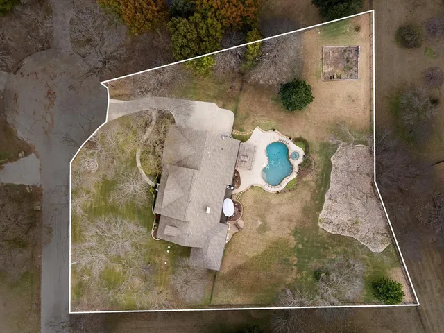 $1,099,999 | 1705 Warwick Crescent Court, Denton, TX 76226