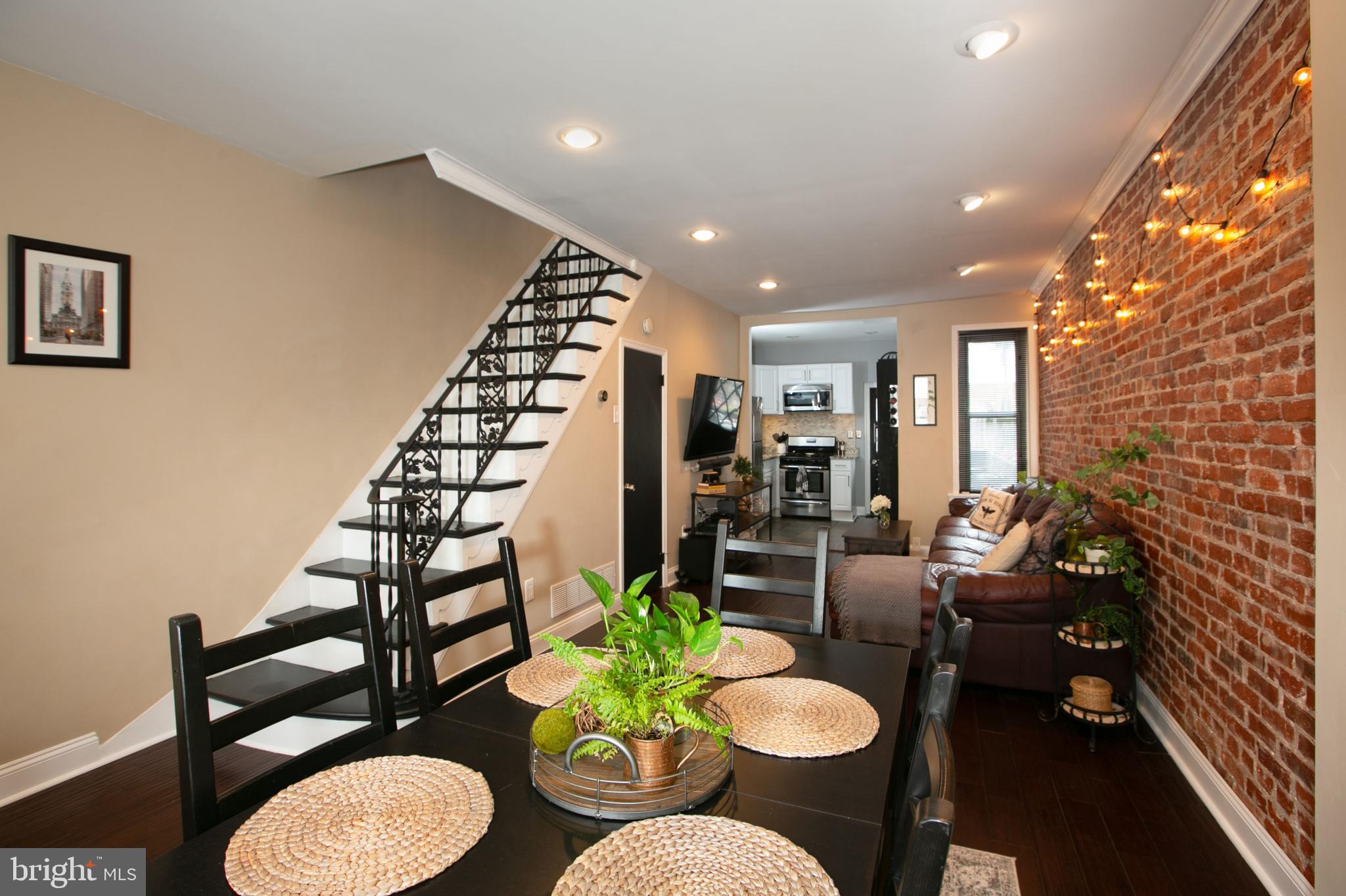135 West Ritner Street Philadelphia, PA 19148 - Photo 3 of 24 Gallery Image 3