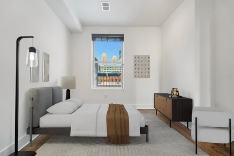 $1,075,000 | 72 Essex Street, Unit 7, Jersey City, NJ 07302