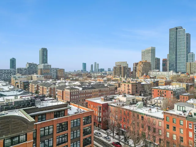 $1,075,000 | 72 Essex Street, Unit 7, Jersey City, NJ 07302