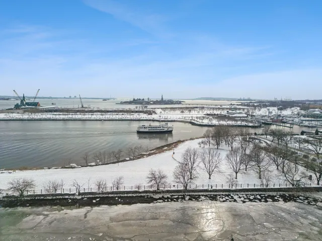 $1,075,000 | 72 Essex Street, Unit 7, Jersey City, NJ 07302