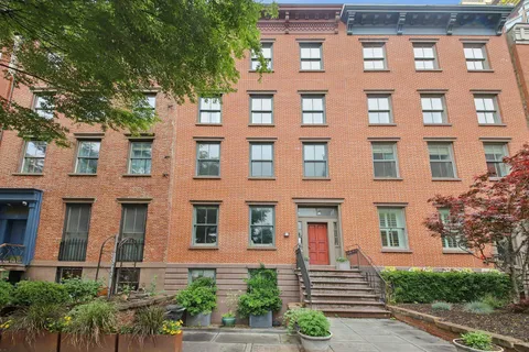 $1,075,000 | 72 Essex Street, Unit 7, Jersey City, NJ 07302