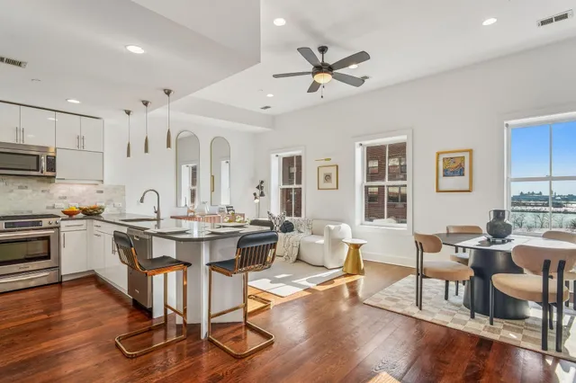 $1,075,000 | 72 Essex Street, Unit 7, Jersey City, NJ 07302