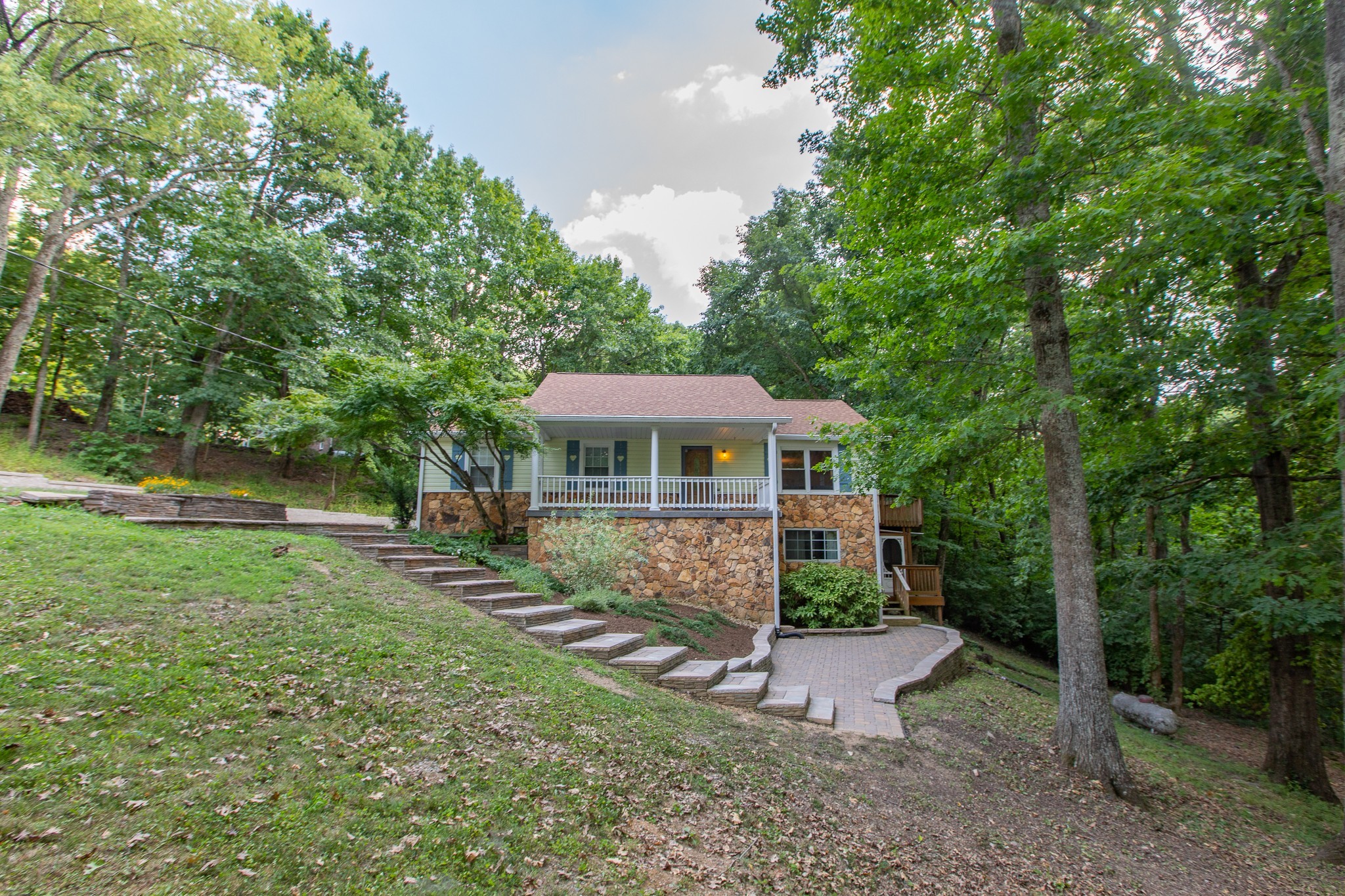 1403 Campbell Road Goodlettsville, TN 37072 - Photo 4 of 45 Gallery Image 4