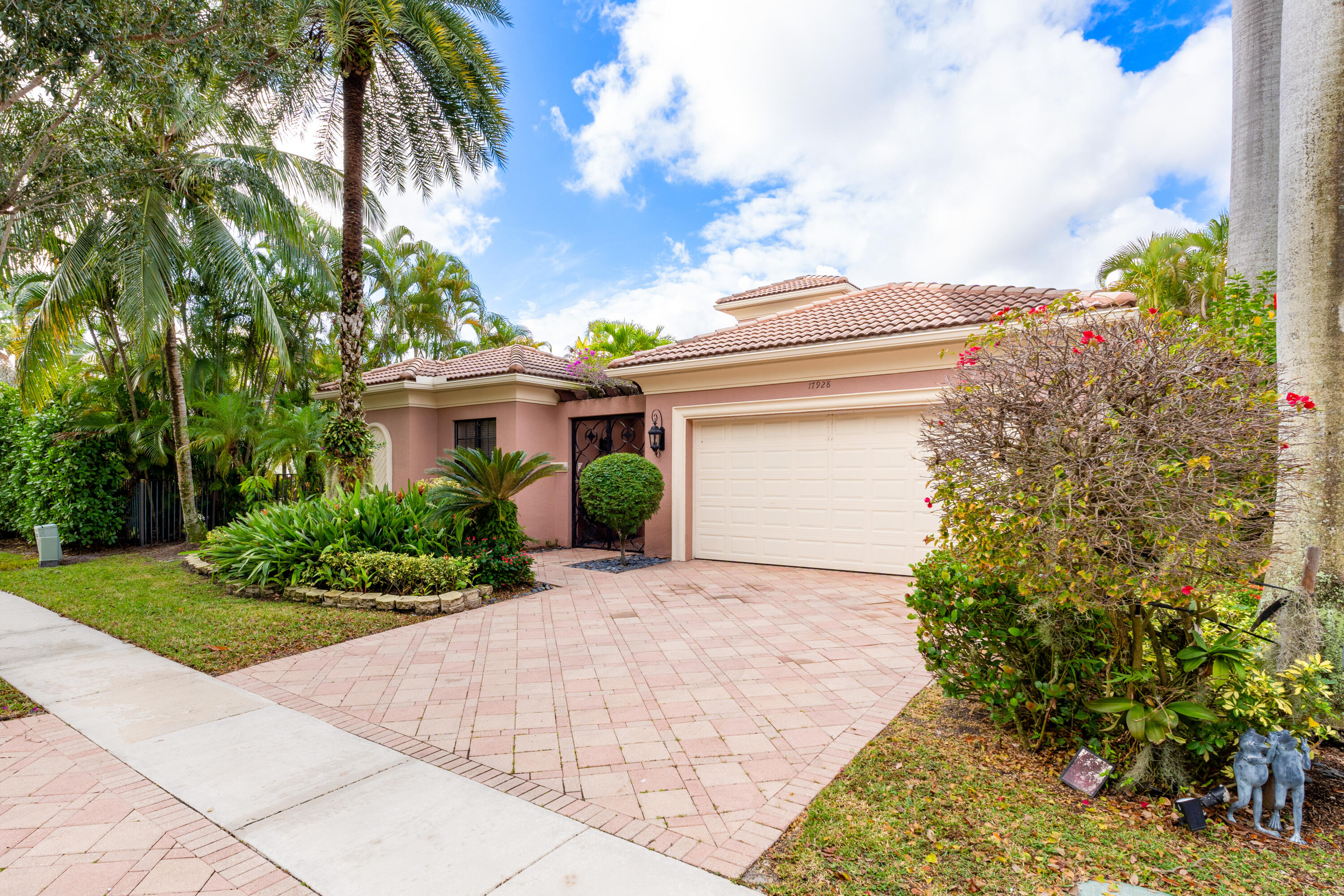 17928 Villa Club Way Boca Raton, FL 33496 - Photo 3 of 89 003-17928VillaClubWay-BocaRaton-FL-33496