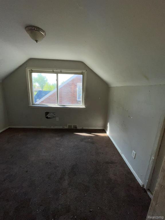 20569 Evergreen Road Detroit, MI 48219 - Photo 19 of 31