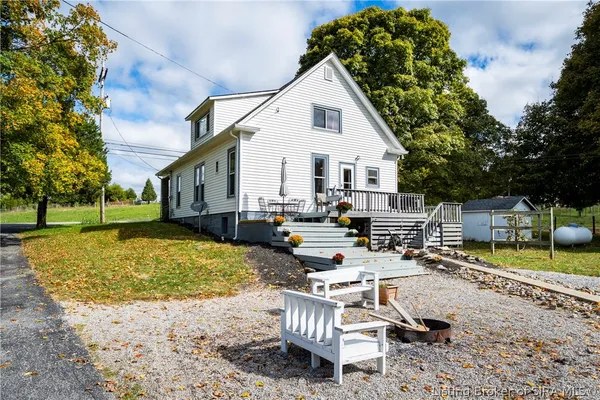 $399,000 | 11409 Highway 150, Greenville, IN 47124