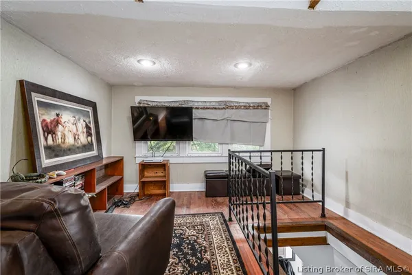 $399,000 | 11409 Highway 150, Greenville, IN 47124