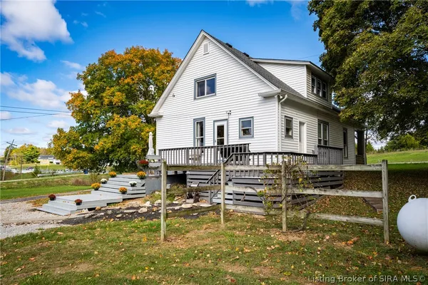 $399,000 | 11409 Highway 150, Greenville, IN 47124