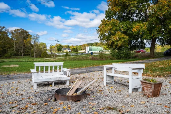 $399,000 | 11409 Highway 150, Greenville, IN 47124