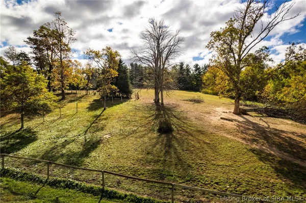 $399,000 | 11409 Highway 150, Greenville, IN 47124