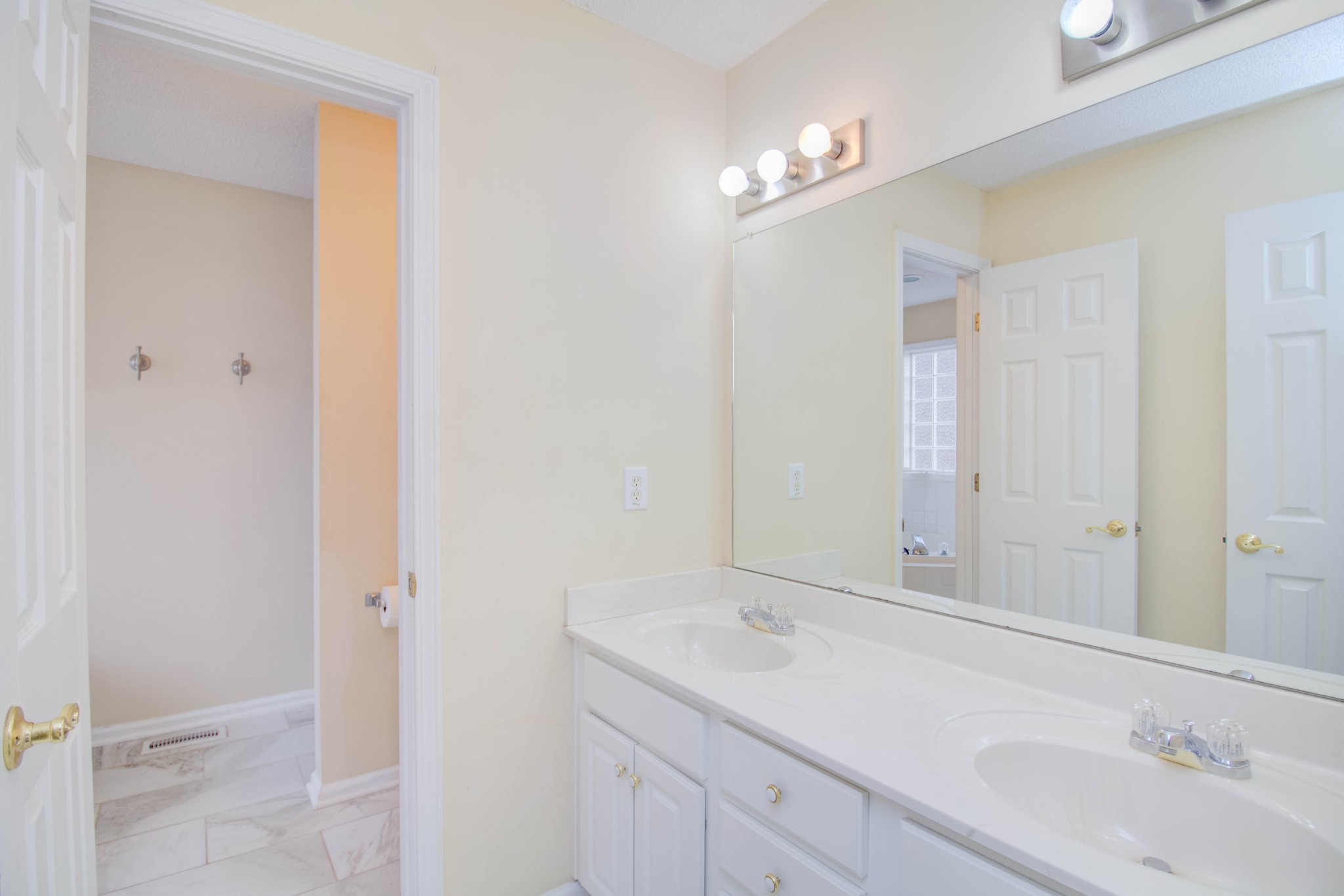 1610 Windriver Road Clarksville, TN 37042 - Photo 29 of 53 Gallery Image 29
