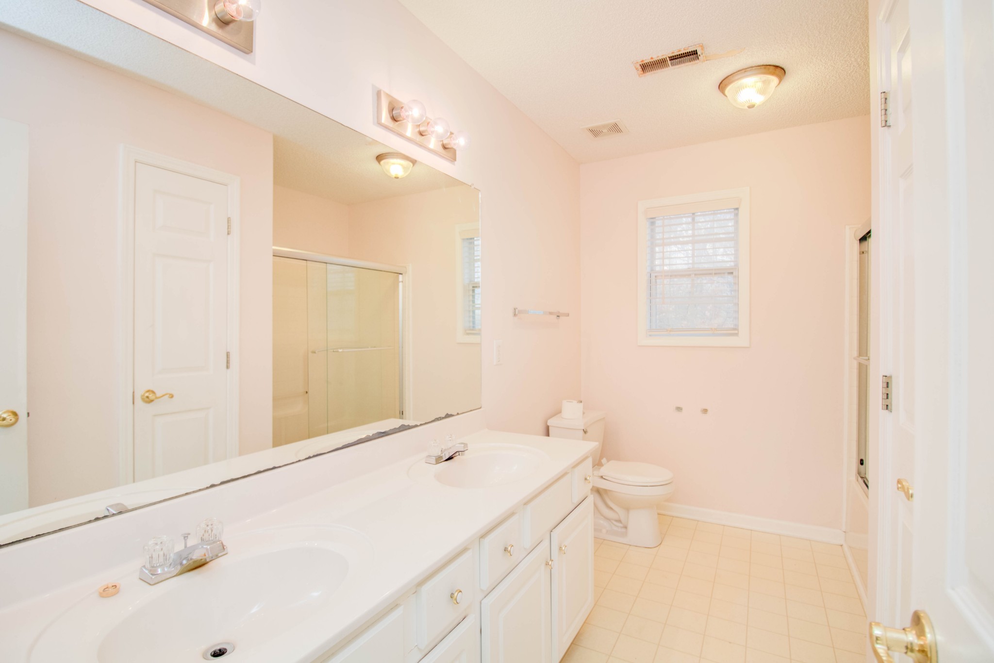 1610 Windriver Road Clarksville, TN 37042 - Photo 35 of 53 Gallery Image 35