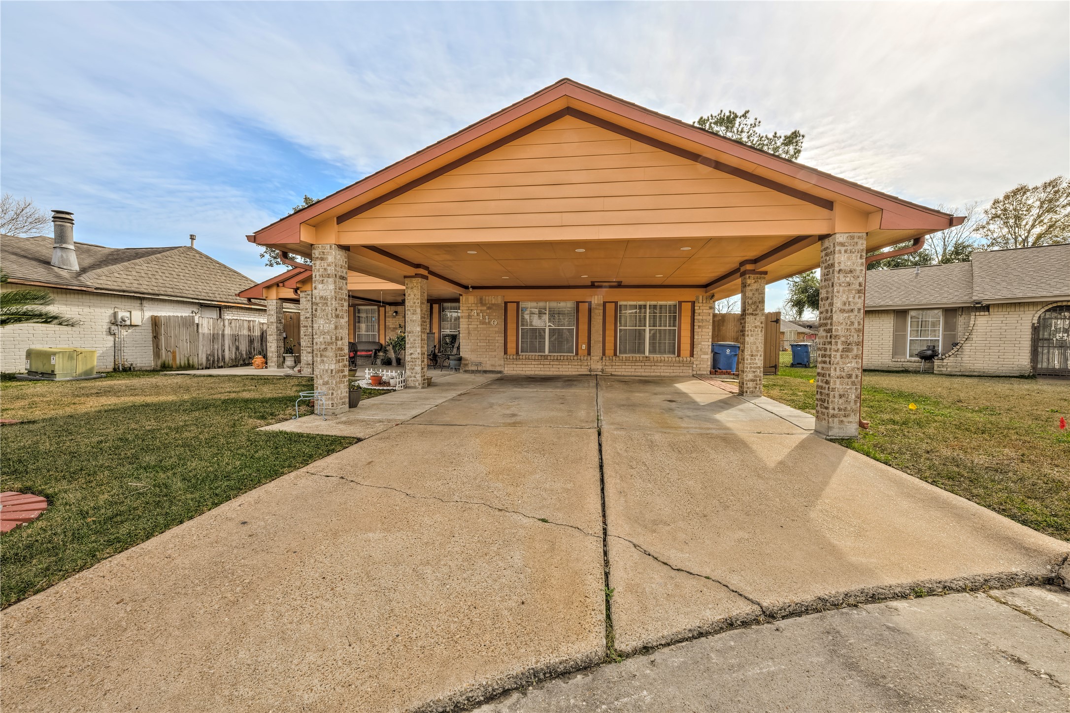 4110 Anice Street Houston, TX 77039 - Photo 5 of 29 front view of a house with a yard