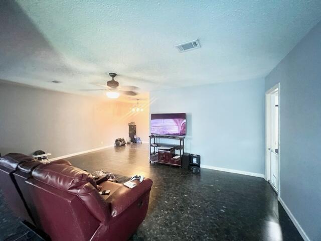 333 Edge Avenue Valparaiso, FL 32580 - Photo 13 of 19 original (11)