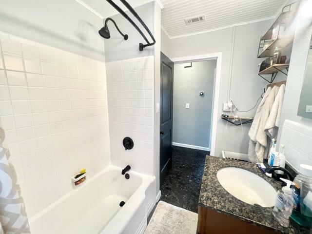 333 Edge Avenue Valparaiso, FL 32580 - Photo 7 of 19 original (5)