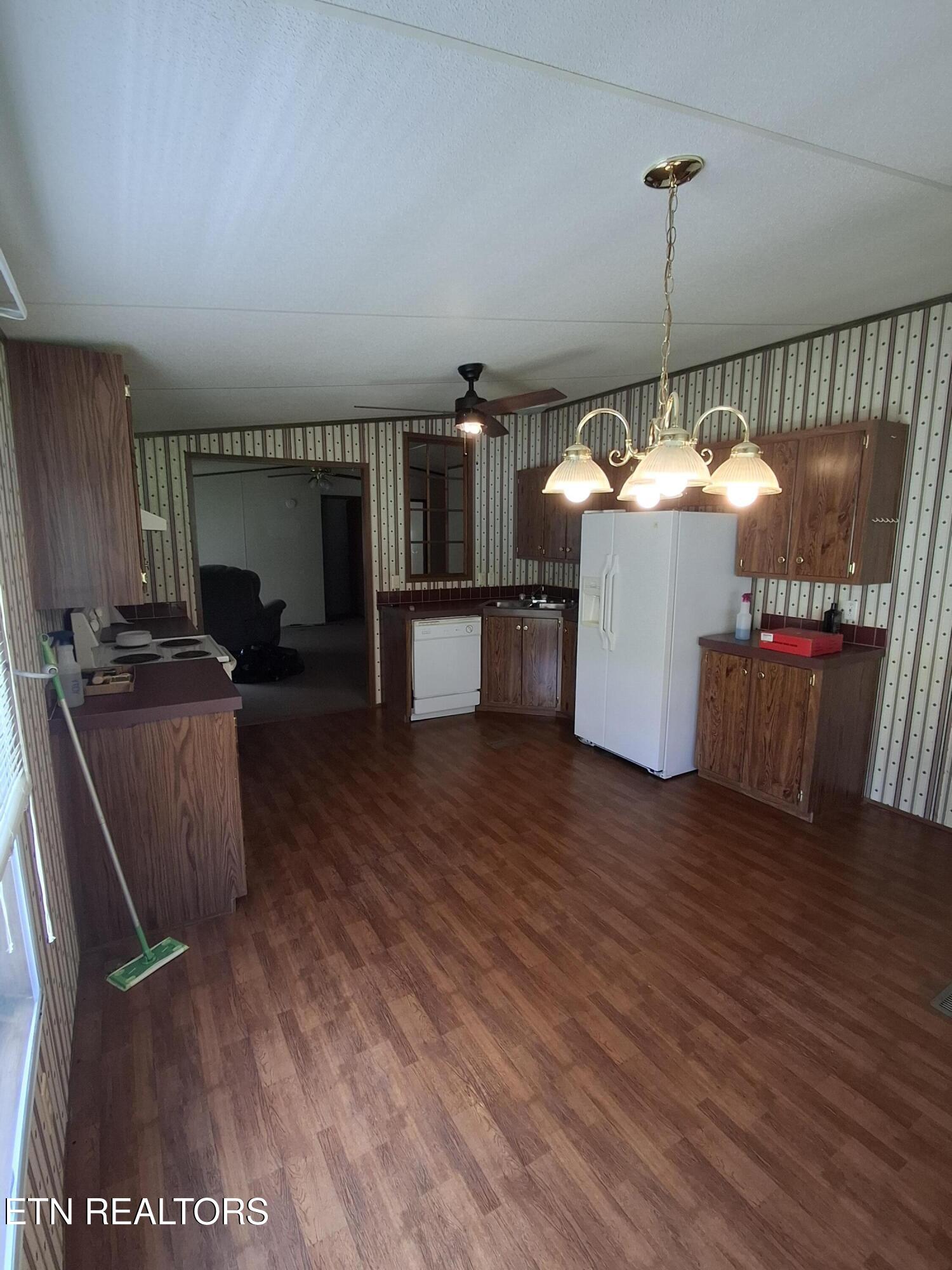 418 Mountain View Road Robbins, TN 37852 - Photo 8 of 15 20260709_161114