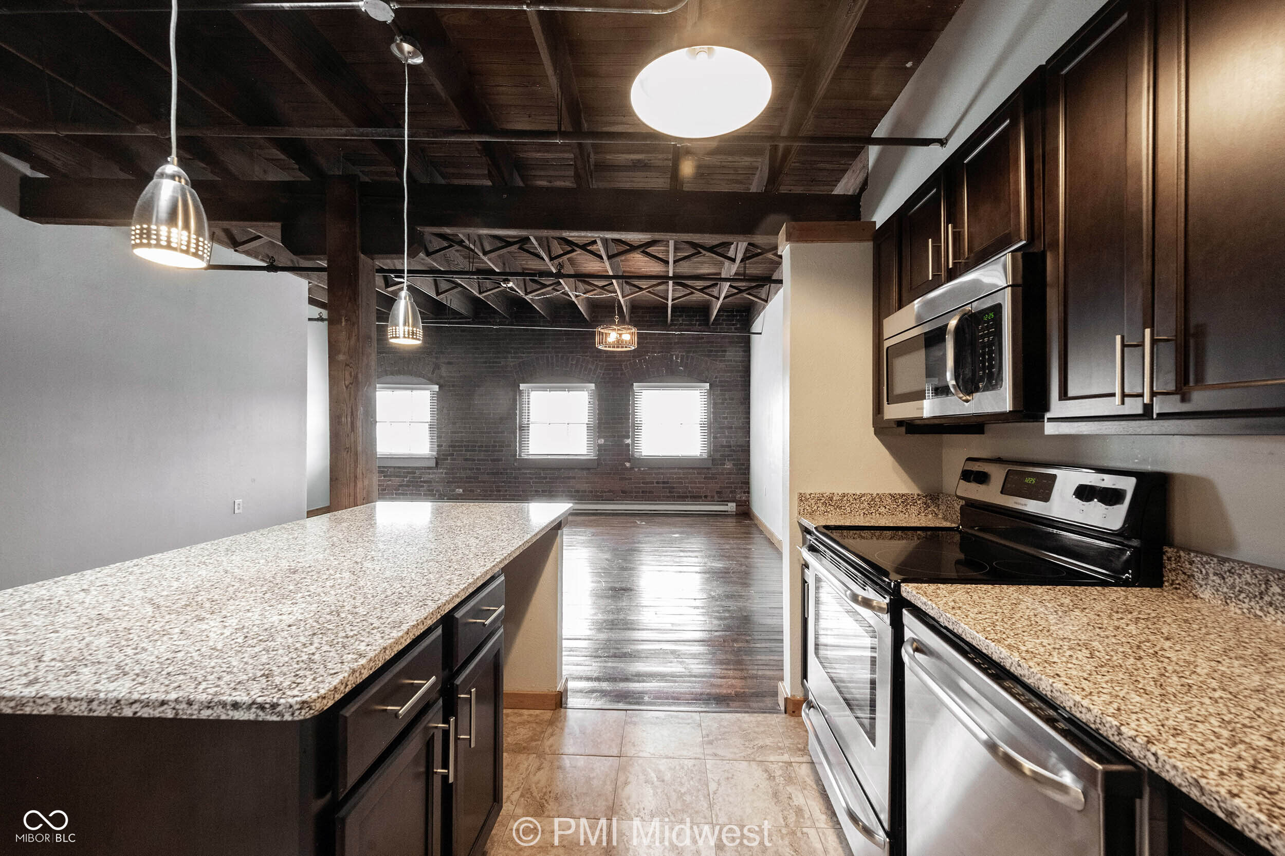 501 Madison Avenue, Unit 305 Indianapolis, IN 46225 - Photo 4 of 13