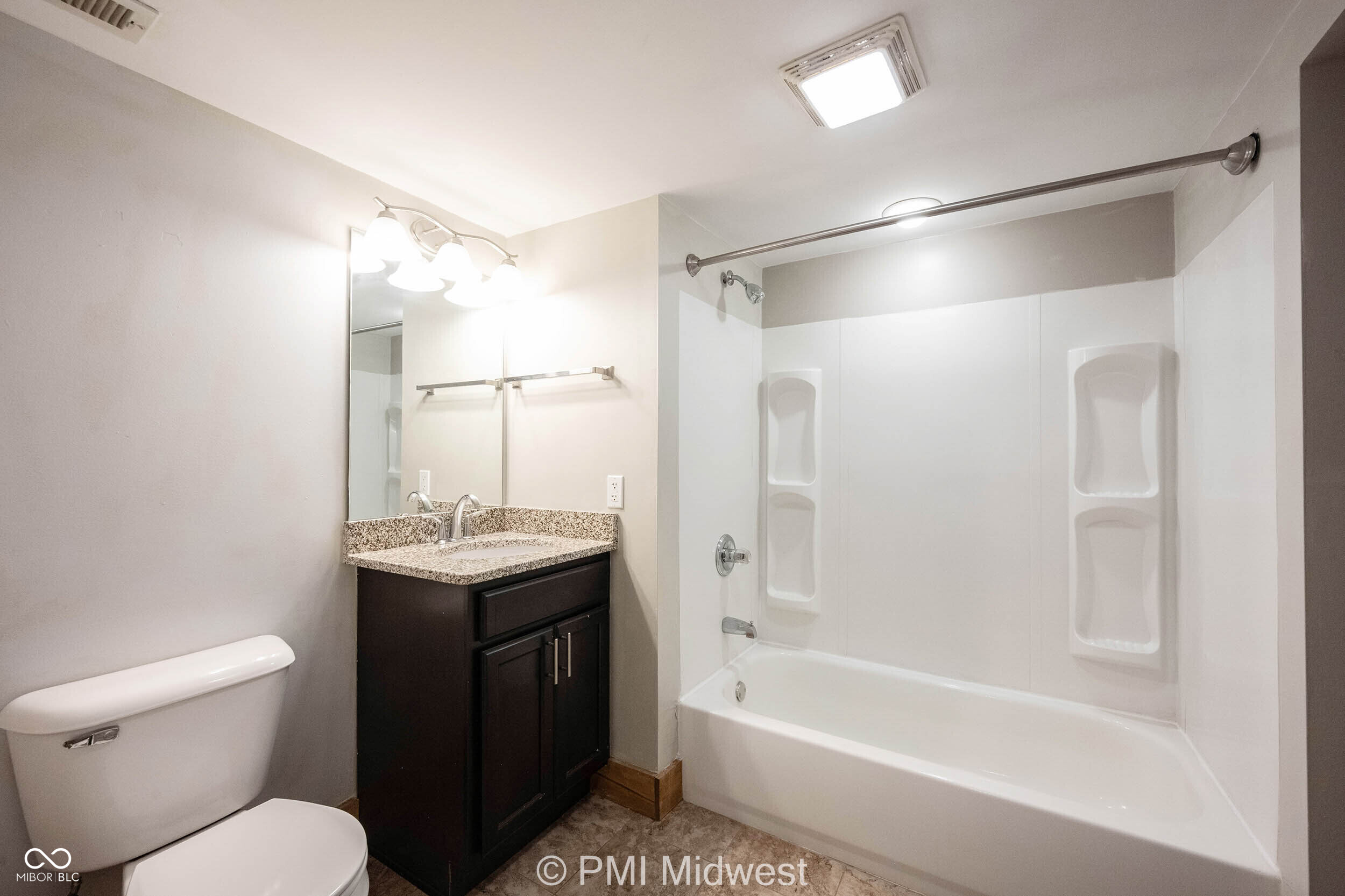 501 Madison Avenue, Unit 305 Indianapolis, IN 46225 - Photo 7 of 13