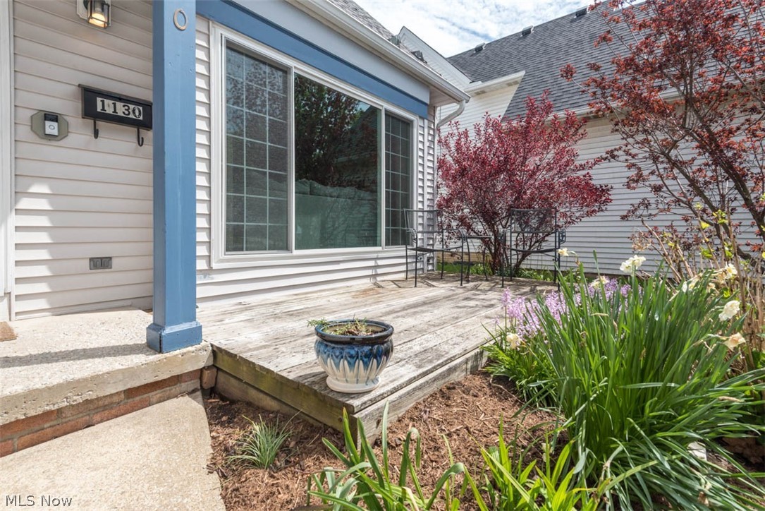 1130 Spring Road Cleveland, OH 44109 - Photo 3 of 35