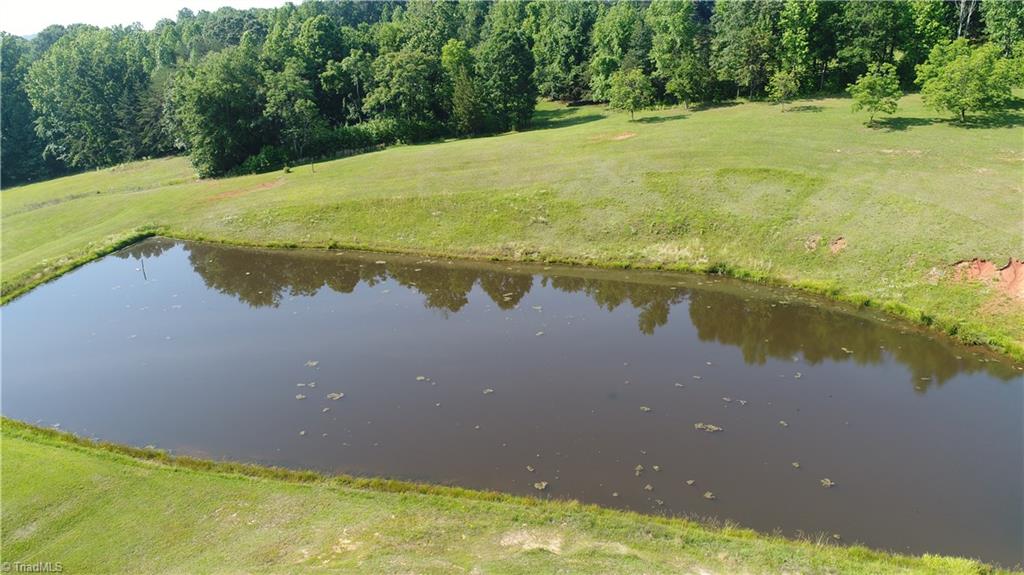 168 Smith Road Reidsville, NC 27320 - Photo 12 of 29 Gallery Image 12