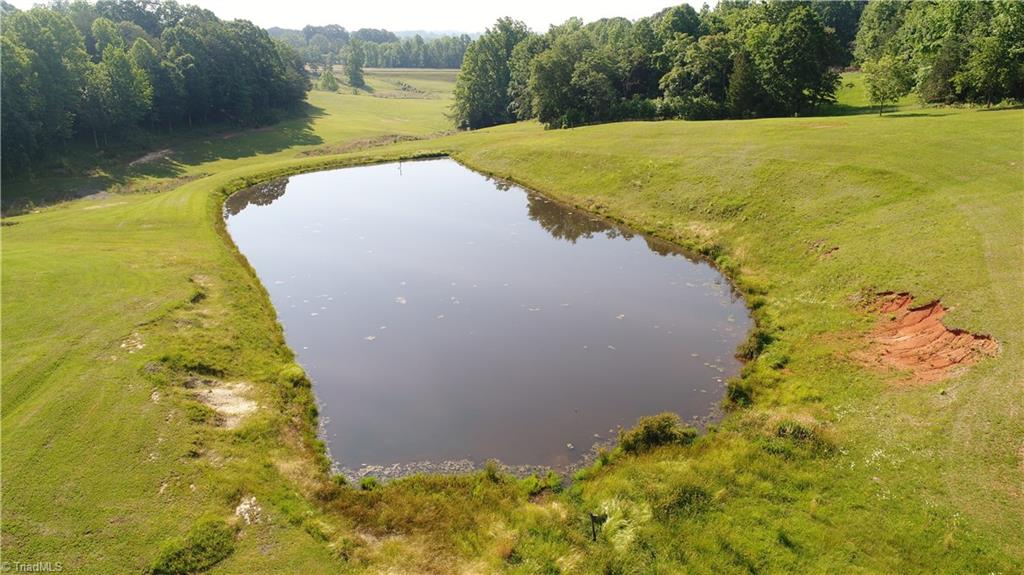 168 Smith Road Reidsville, NC 27320 - Photo 13 of 29 Gallery Image 13