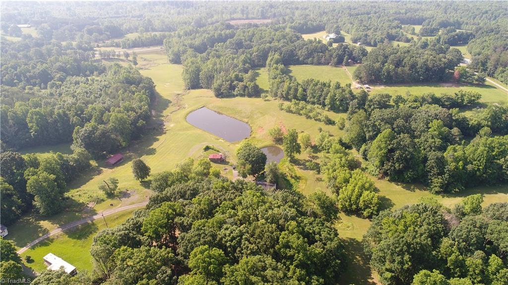 168 Smith Road Reidsville, NC 27320 - Photo 4 of 29 Gallery Image 4