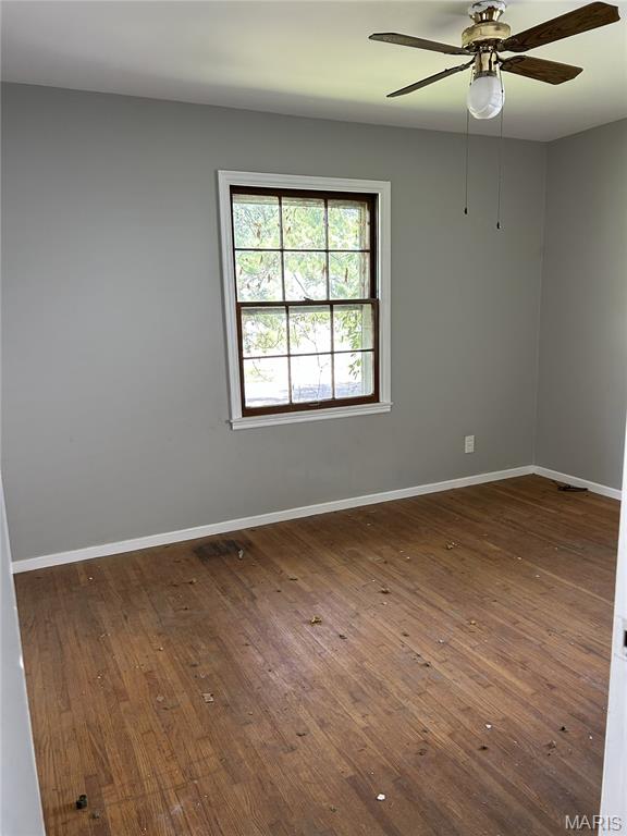 404 Lancashire Road St. Louis, MO 63137 - Photo 13 of 24