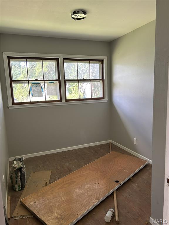 404 Lancashire Road St. Louis, MO 63137 - Photo 15 of 24