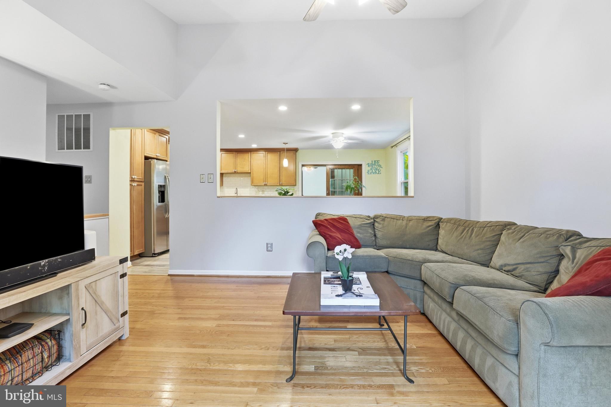 6523 Rimrock Road New Market, MD 21774 - Photo 10 of 45 Gallery Image 10