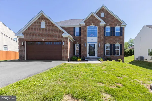 $525,000 | 65 Maddex Farm Drive, Shepherdstown, WV 25443