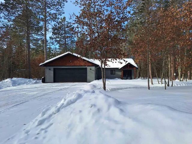 $429,900 | 11411 South 3rd Street East, Solon Springs, WI 54873