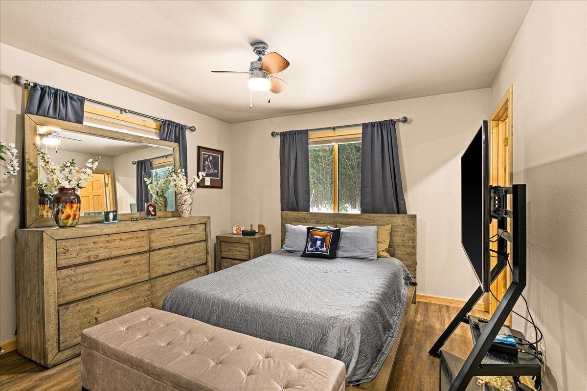 11411 West 3rd Street Solon Springs, WI 54873 - Photo 14 of 33 a Private Master Bath, two large windows with views of the wooded back yard and two Closets