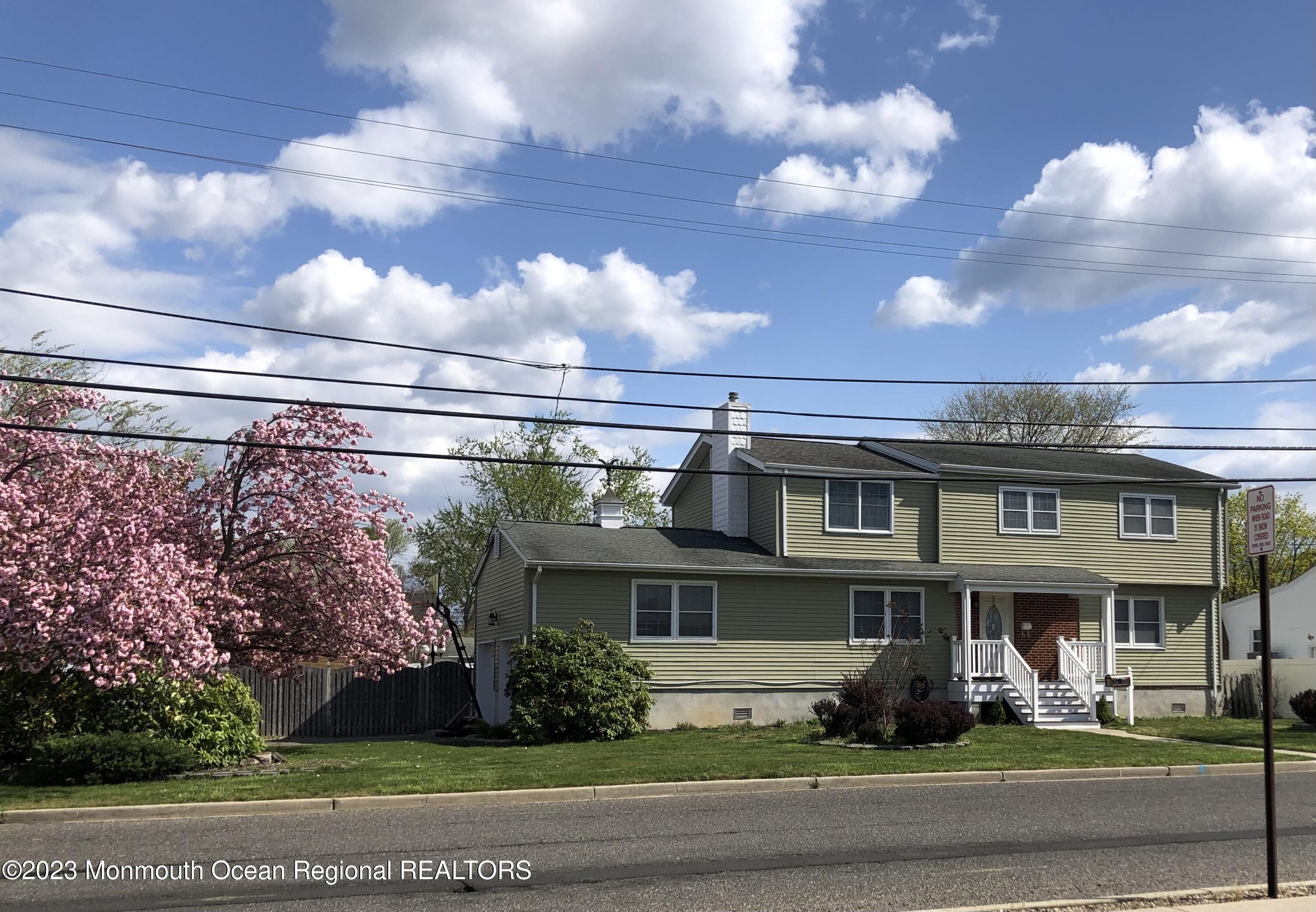 2209 Riviera Parkway Point Pleasant, NJ 08742 - Photo 2 of 25 Front 2
