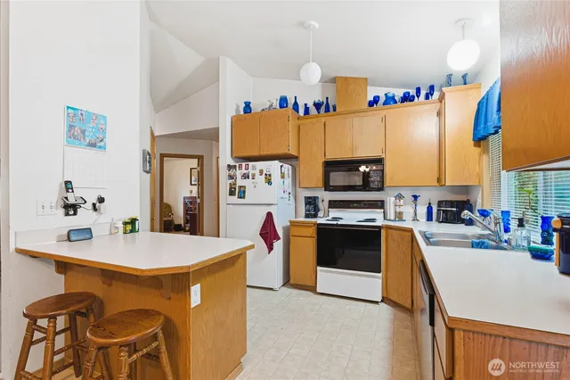 $750,000 | 13325 105th Ave Court East, Puyallup, WA 98374