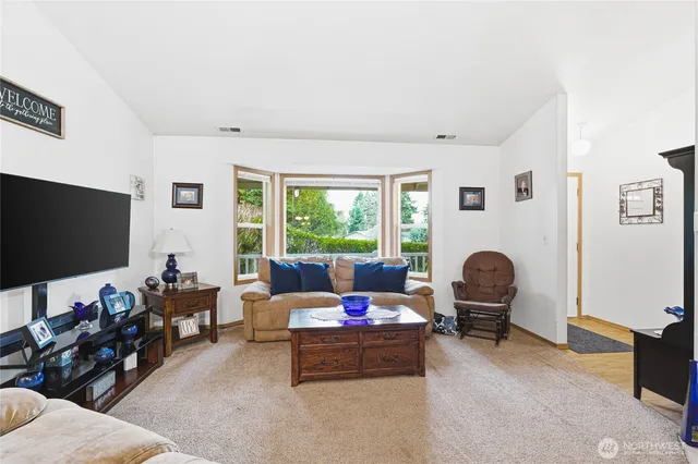 $750,000 | 13325 105th Ave Court East, Puyallup, WA 98374