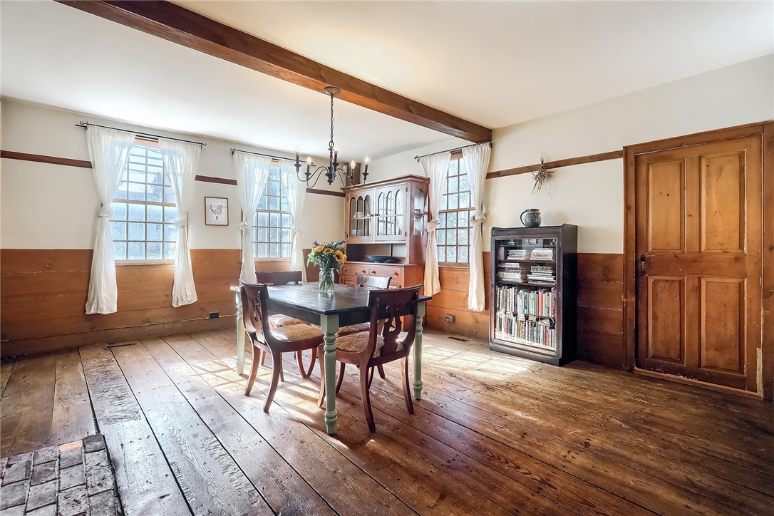 71 Great Road North Smithfield, RI 02896 - Photo 12 of 46