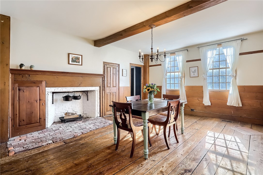 71 Great Road North Smithfield, RI 02896 - Photo 13 of 46