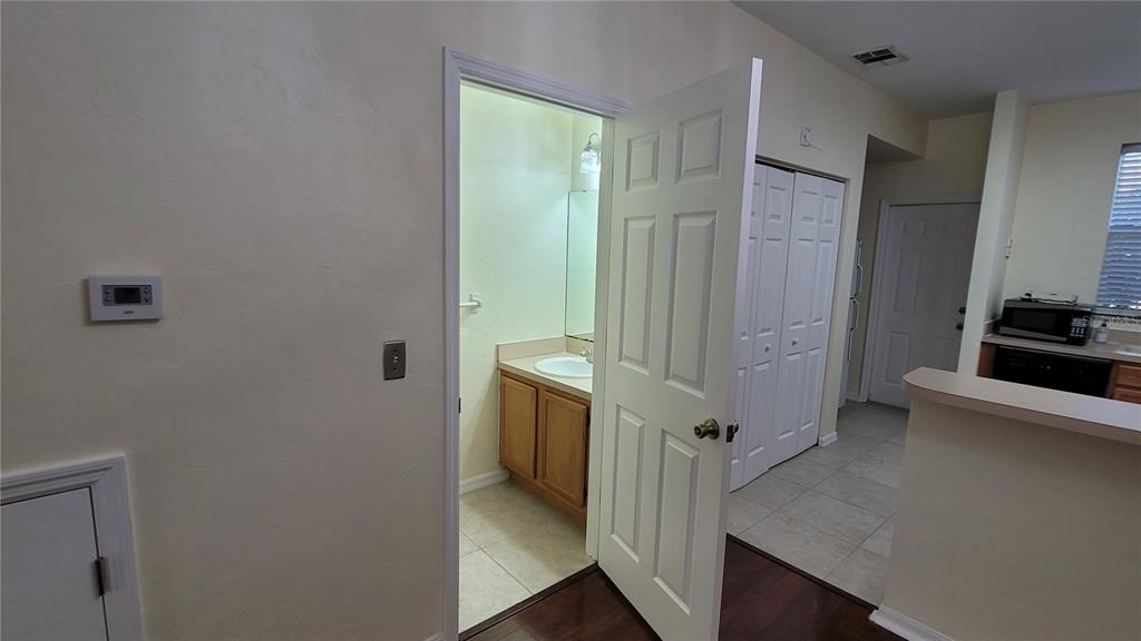 4415 Southwest 34th Street, Unit 507 Gainesville, FL 32608 - Photo 9 of 23