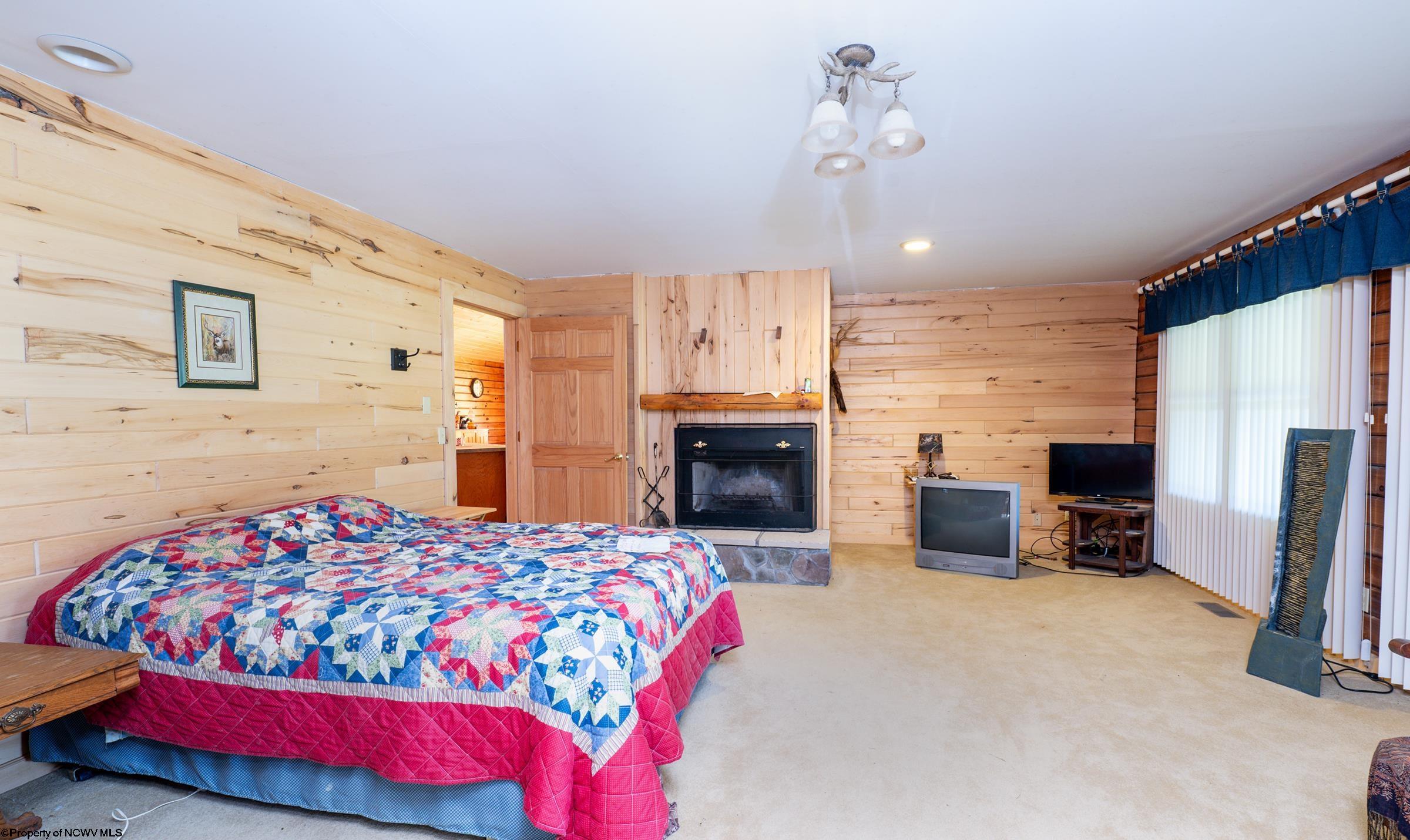 475 Rohrig Smithfield, WV 26437 - Photo 12 of 33 Gallery Image 12